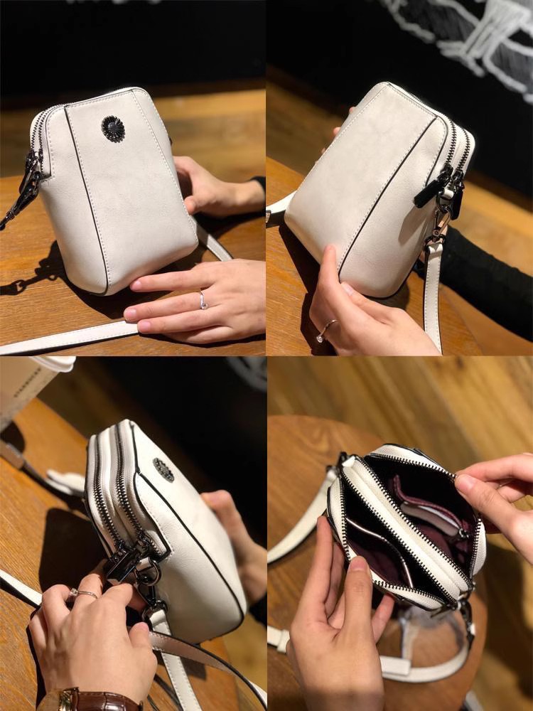 レザーショルダー 花モチーフ付き上質ミニショルダー