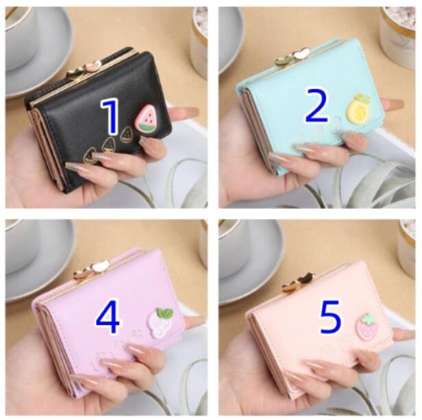 革財布レザー三つ折り財布可愛いフルーツモチーフ