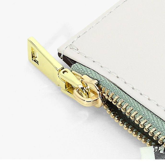 革 財布 花柄刺繍デザイン小銭入れ付きレザー長財布