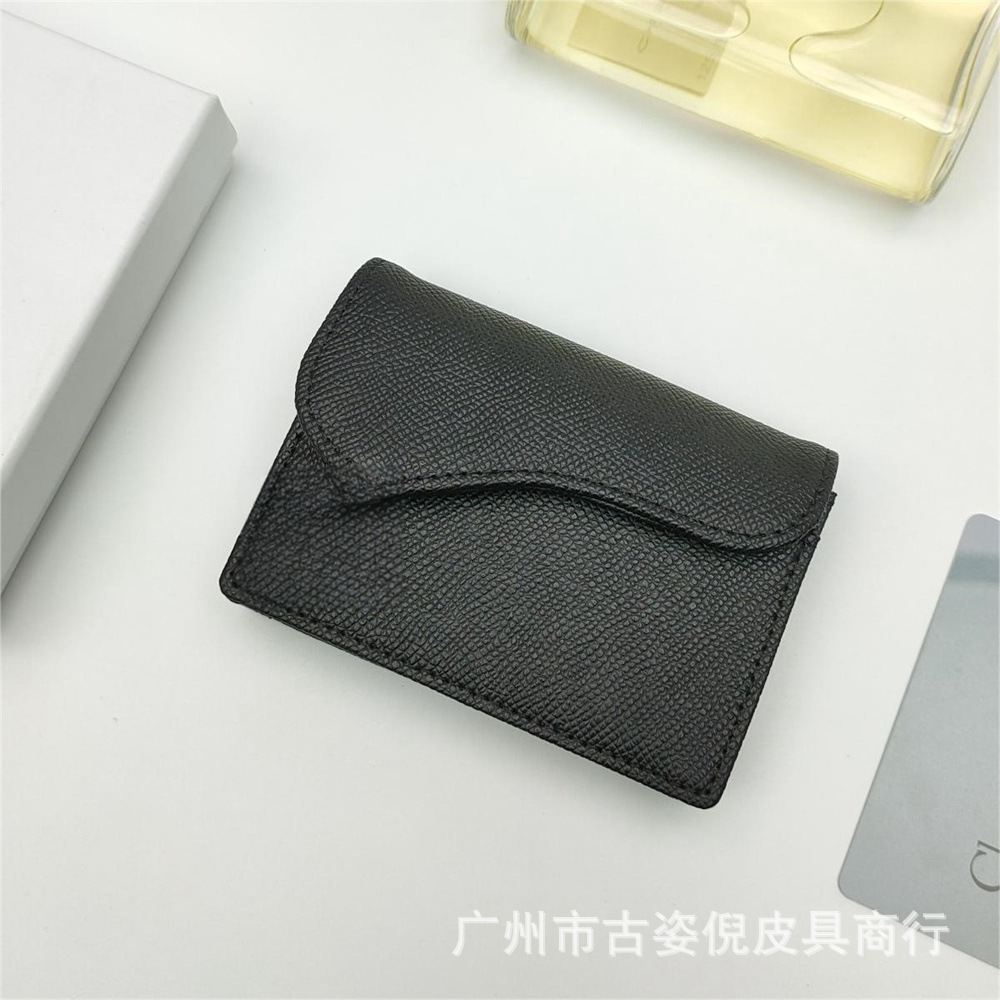 革 財布 本革製エンベロープ型カードケース名刺入れ