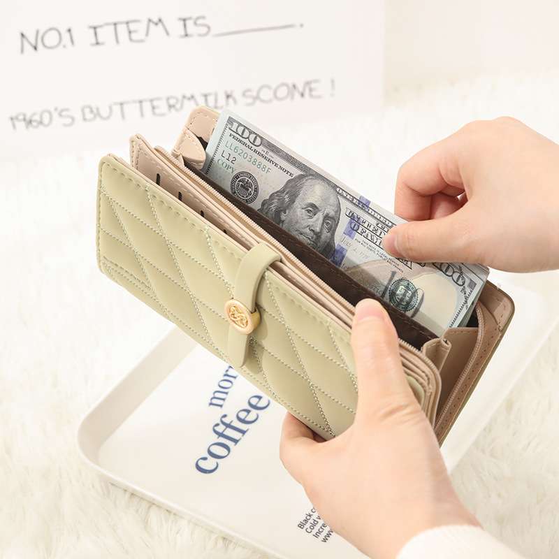 https://fulmo-img-server.com/leathllet/6b8f973e4dcb4a10a383fa7d03463686.jepg