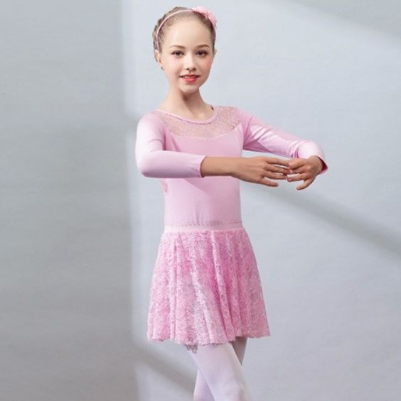 バレエレオタード 花柄レース付き七分袖スカート一体型バレエレオタード