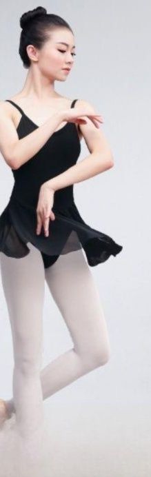 https://fulmo-img-server.com/leoluna/1780027271762_tx2hnc1x_q9loy5hd.jpeg