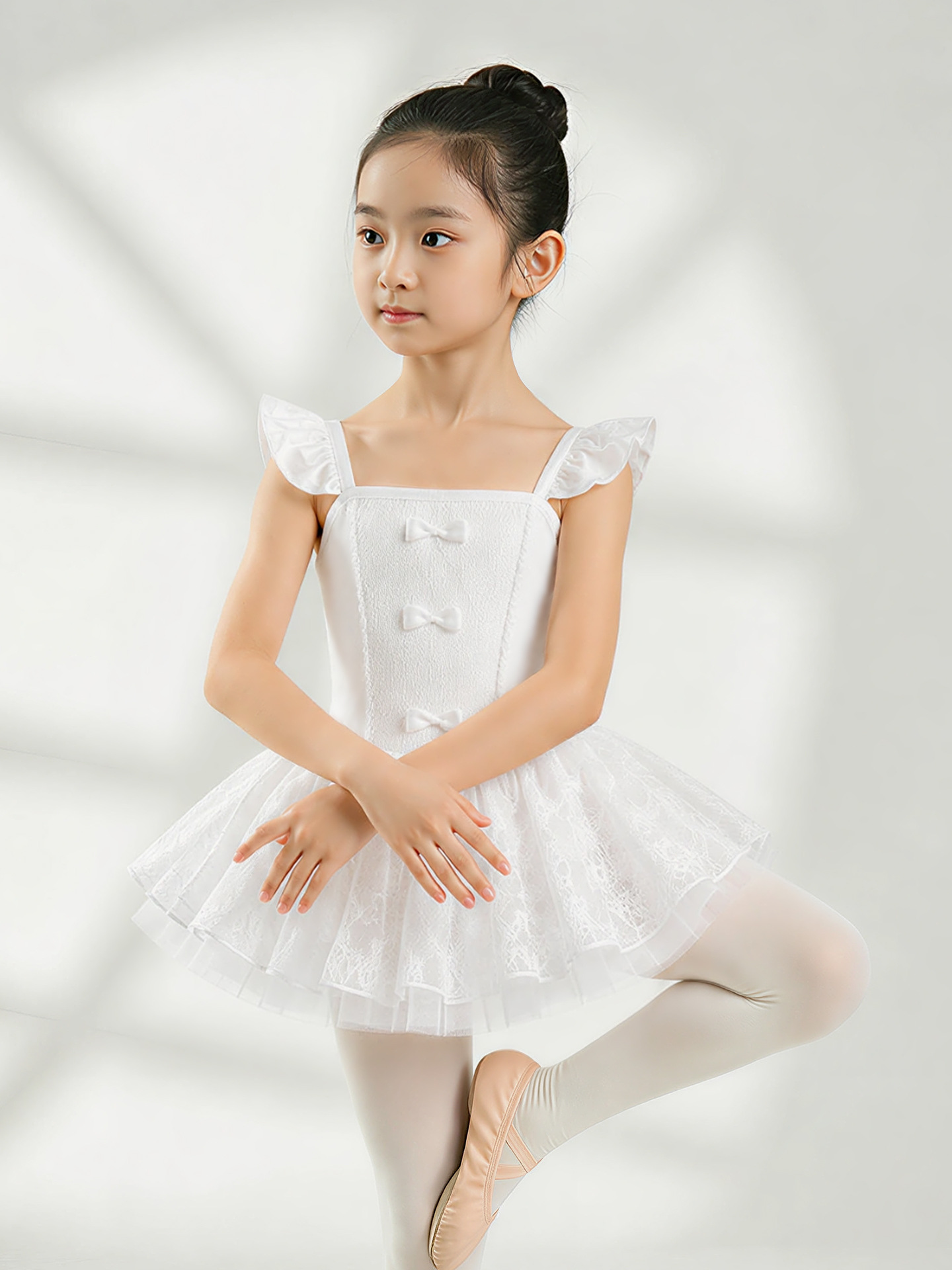 https://fulmo-img-server.com/leoluna/e8f94b51-482e-45fe-99b9-037bb16642aa.jpg