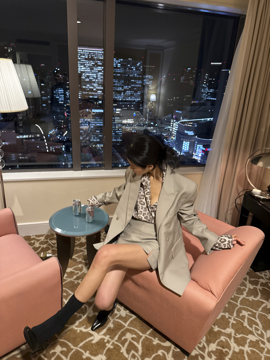 https://fulmo-img-server.com/leopal/026bdf3b-e80a-4e16-bf25-a02003afed73.jpg