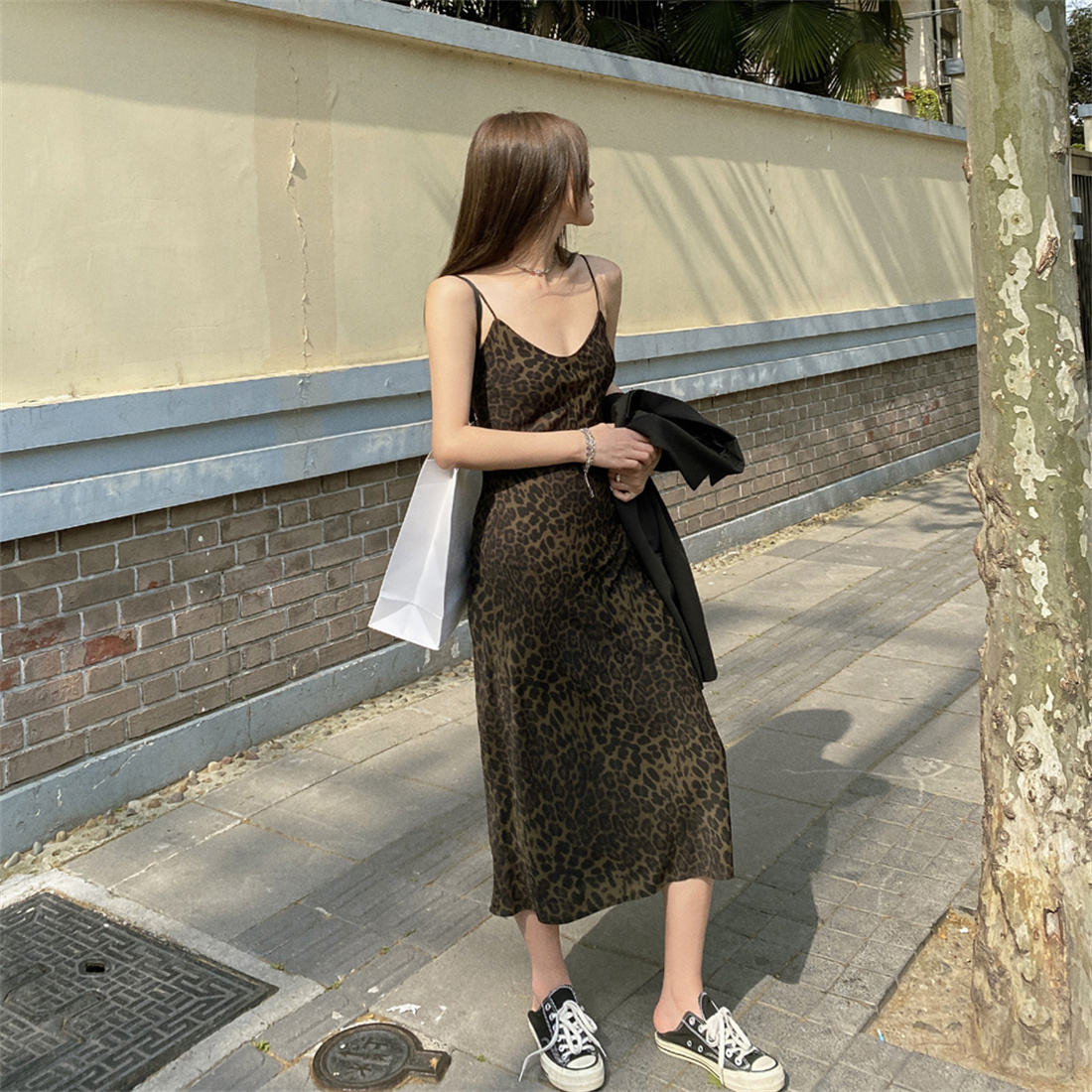 https://fulmo-img-server.com/leopal/0d4d273e-ee8c-4867-ac75-03f8757a0400.jpg