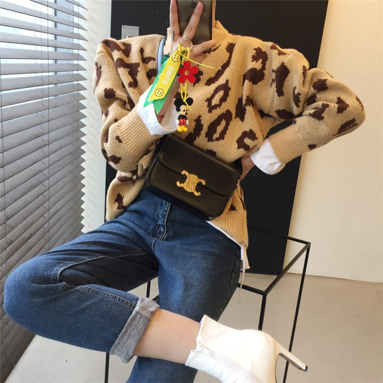 大人可愛いヒョウ柄ニットトップス ゆったり丸首セーター