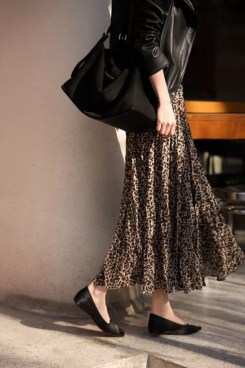 https://fulmo-img-server.com/leopal/49da0247-f405-46d1-8ddf-cc0497e087a3.jpg