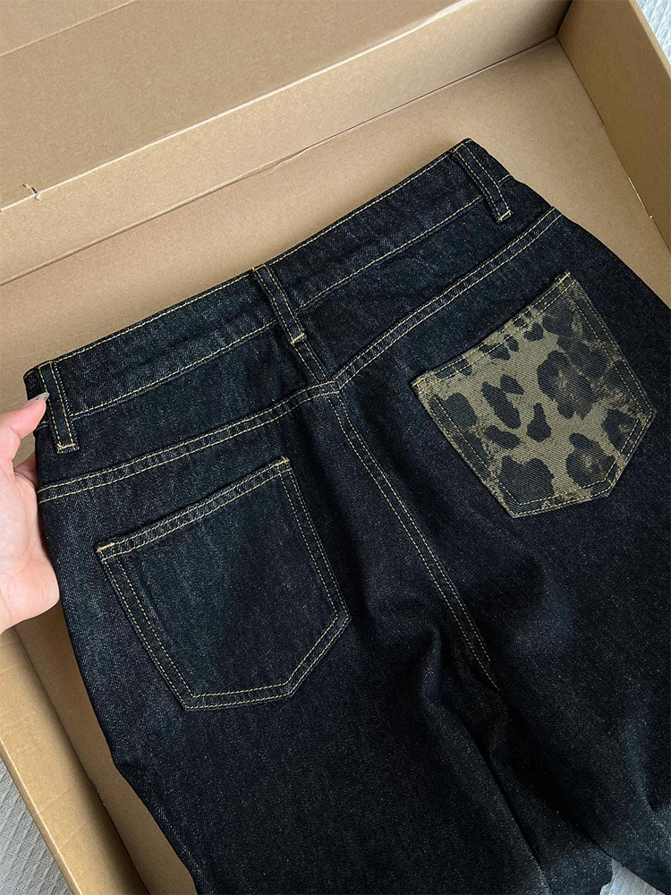 ヒョウ柄アクセントデニムパンツ