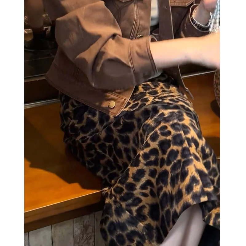 ベーシックヒョウ柄ロングスカート