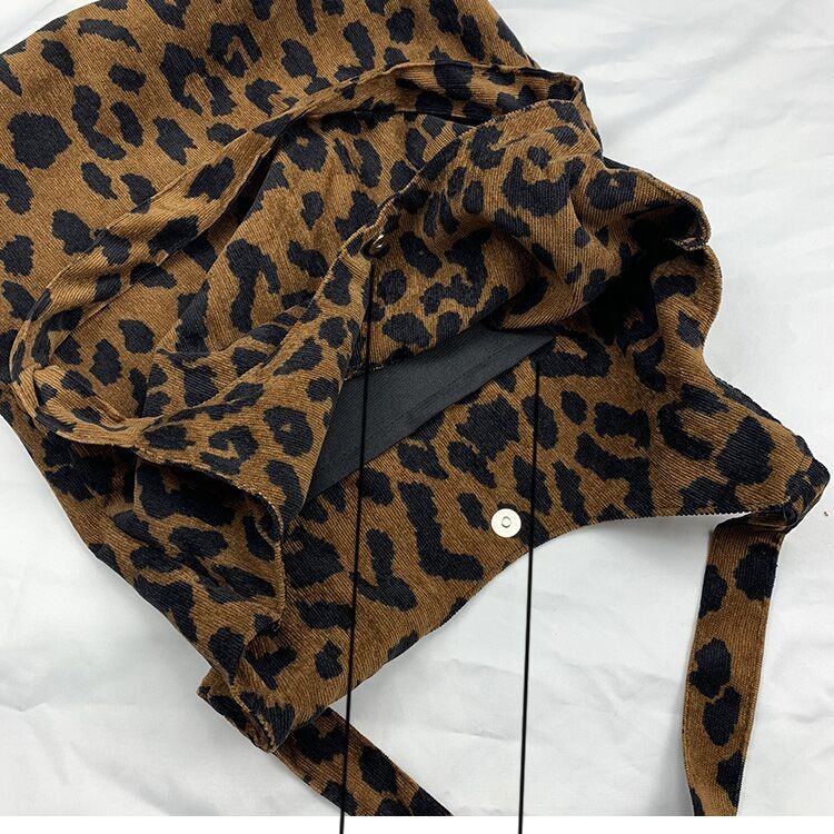 シンプルヒョウ柄エコバッグ