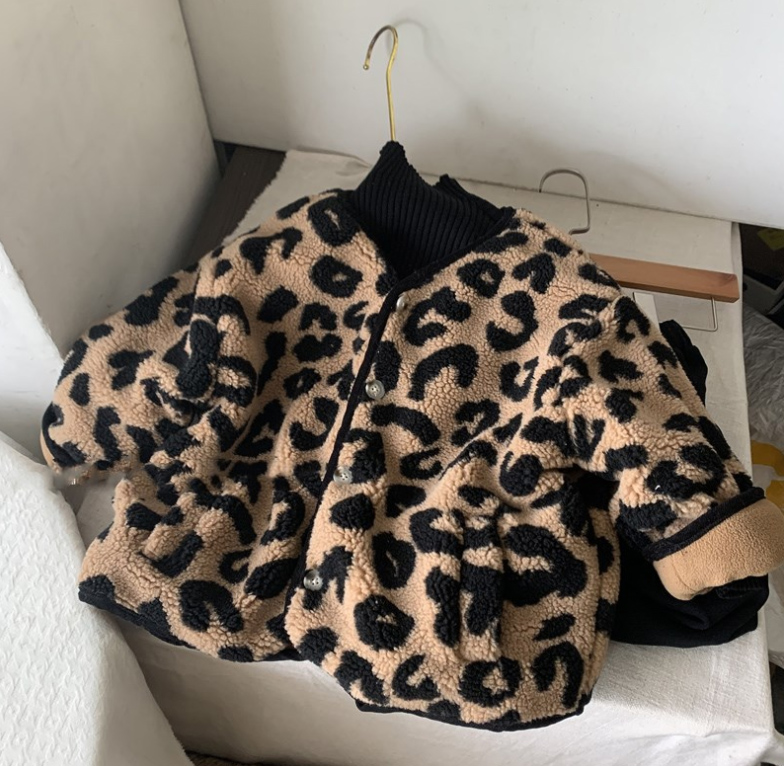 秋冬新作 子供服 ヒョウ柄ボアアウター 長袖コート