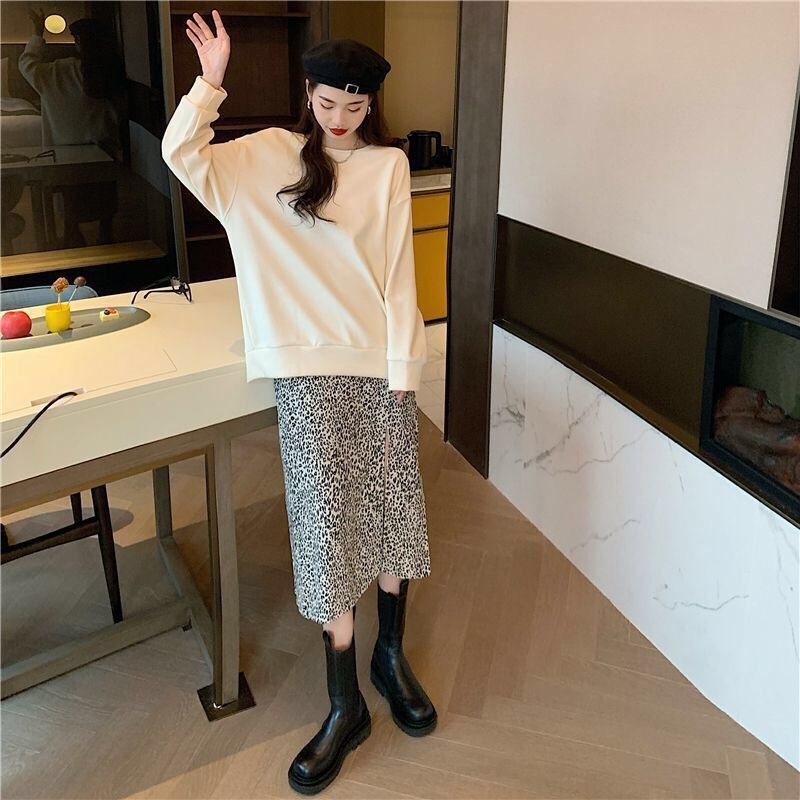 https://fulmo-img-server.com/leopal/a7085b0b-c7f5-4479-b364-bd9c3c9bee56.jpg