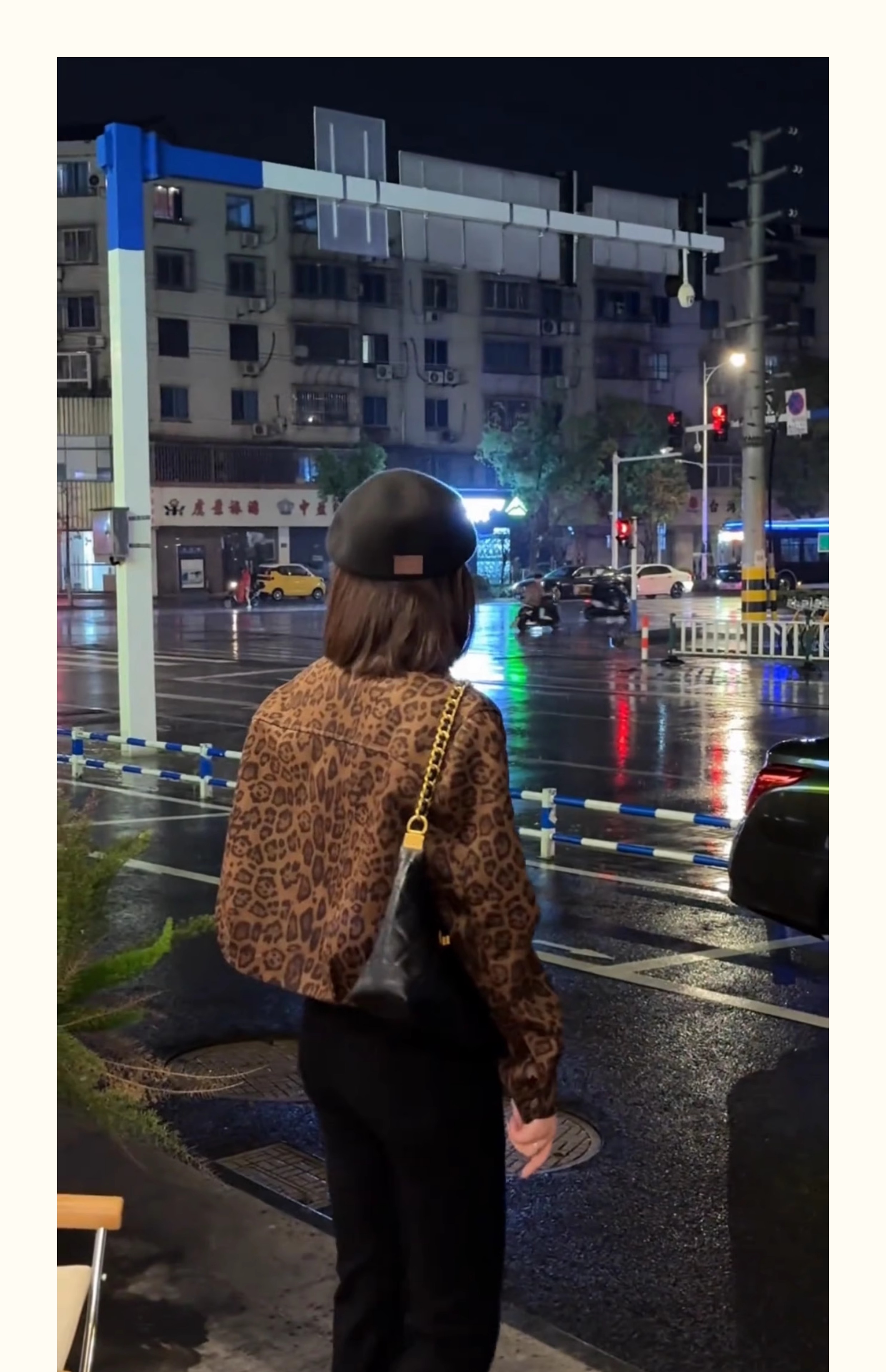 モダンヒョウ柄 クロップドジャケット