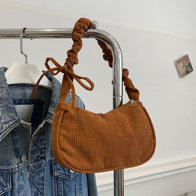 ヒョウ柄ショルダーバッグ レディース 斜め掛け小さめバッグ