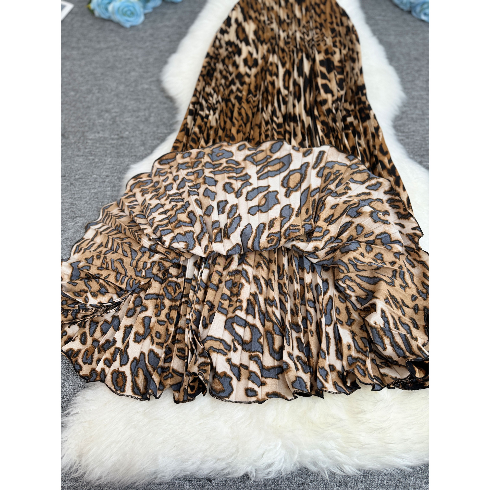 https://fulmo-img-server.com/leopal/b41c2128-bc56-4105-b30f-712f49e46787.jpg