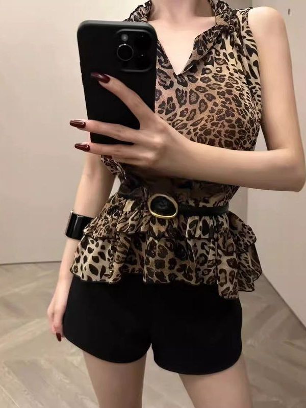 ヒョウ柄 優美フリルヒョウ柄ペプラムトップス