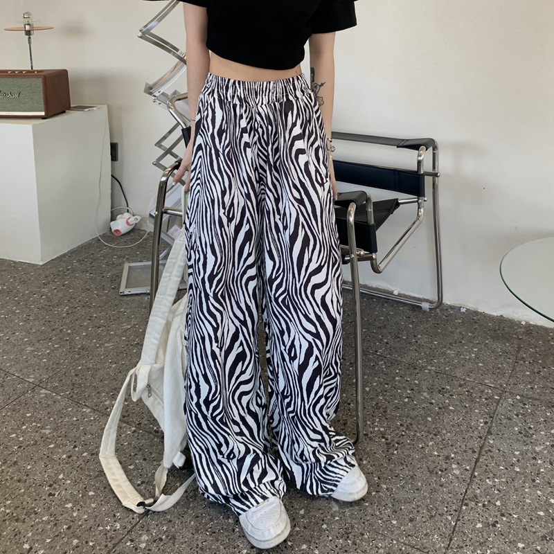 ヒョウ柄 ゆったりシマ模様ワイドパンツ