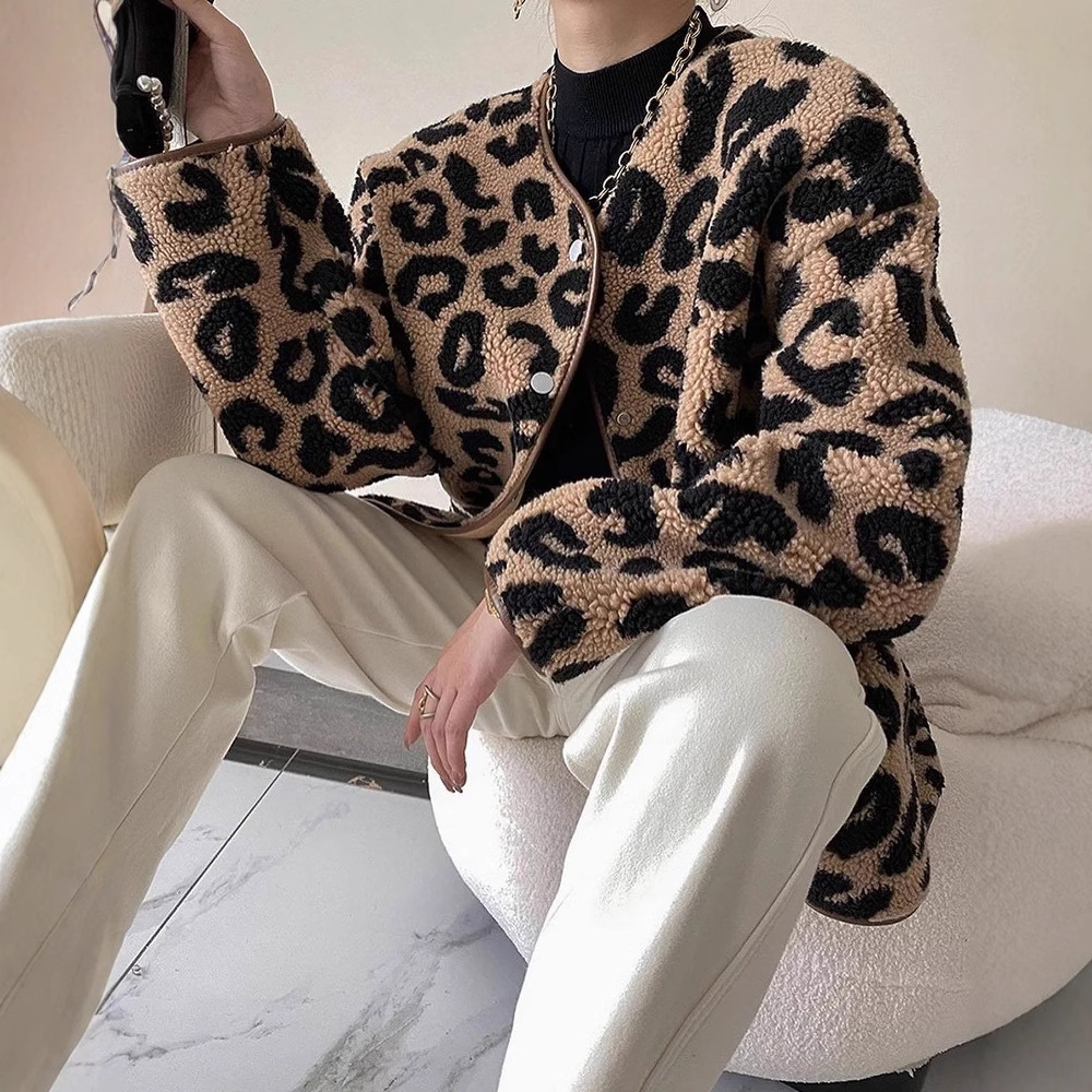 https://fulmo-img-server.com/leopal/c46777b3-e037-488a-80f0-9d2d89c2e13a.jpg