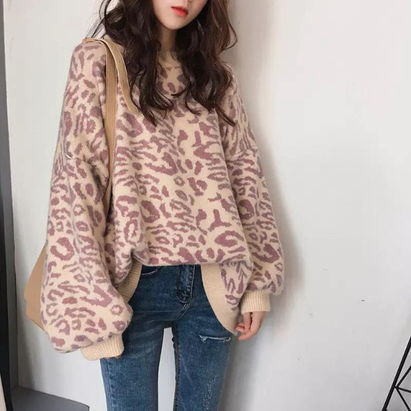 ふんわりヒョウ柄ニットプルオーバー