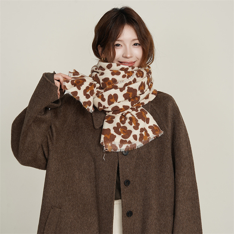 ヒョウ柄マフラー 厚手カシミヤタッチ 防寒ストール