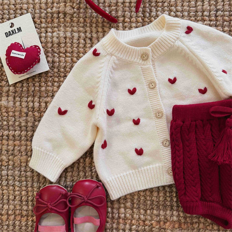 ベビー服 秋冬 ハート刺繍ニットカーディガン ブルマーセット