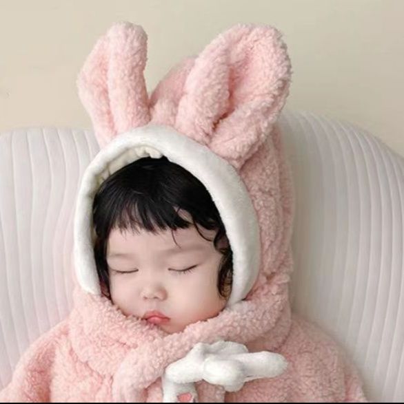 ベビー服 うさぎ耳付きもこもこフード付きロンパース