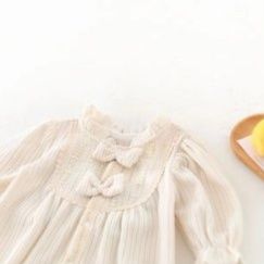 ベビー服 リボン付き縦縞柄長袖新生児カバーオール