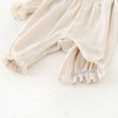 ベビー服 リボン付き縦縞柄長袖新生児カバーオール