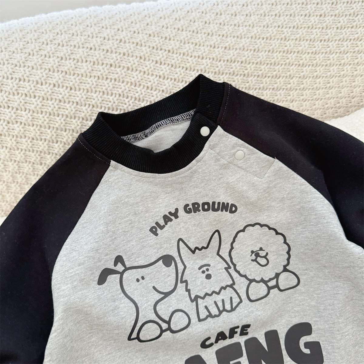 https://fulmo-img-server.com/littlecherry/1c38166959464a42a5af5f90edf5d141.jepg