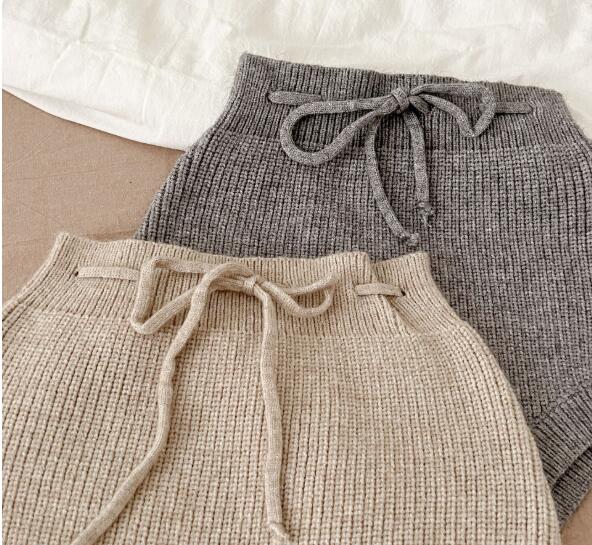 新作ベビー服ニット風くまさん耳付きセットアップ