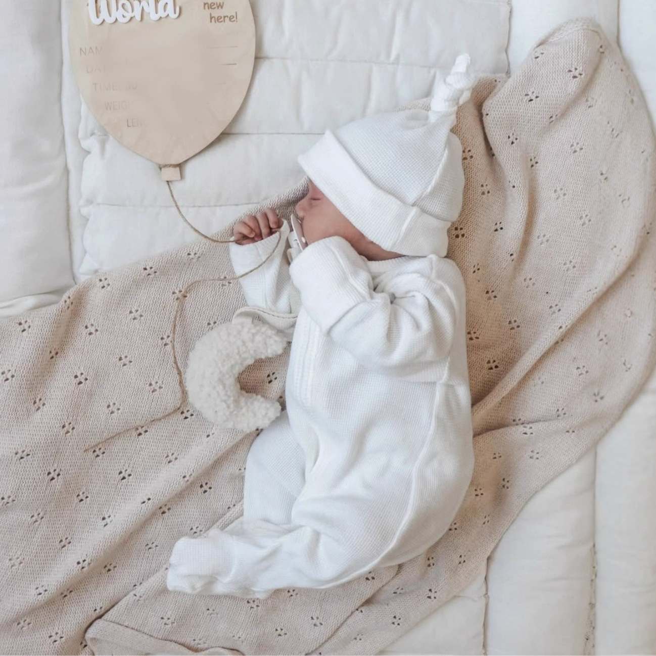 ベビー服新生児 くま耳付きワッフル編みロンパース帽子セット