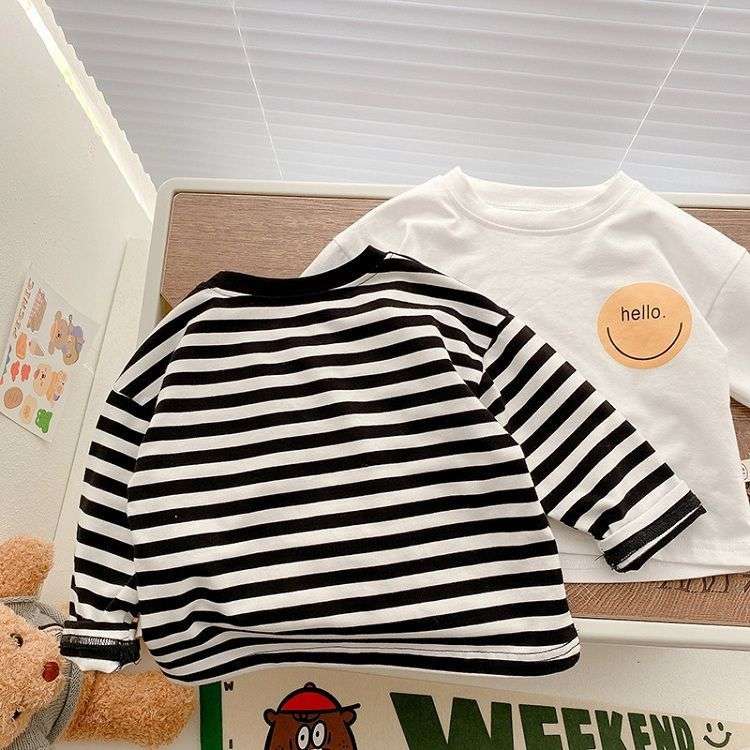 ベビー服  スマイルワッペン付きボーダー長袖シャツ