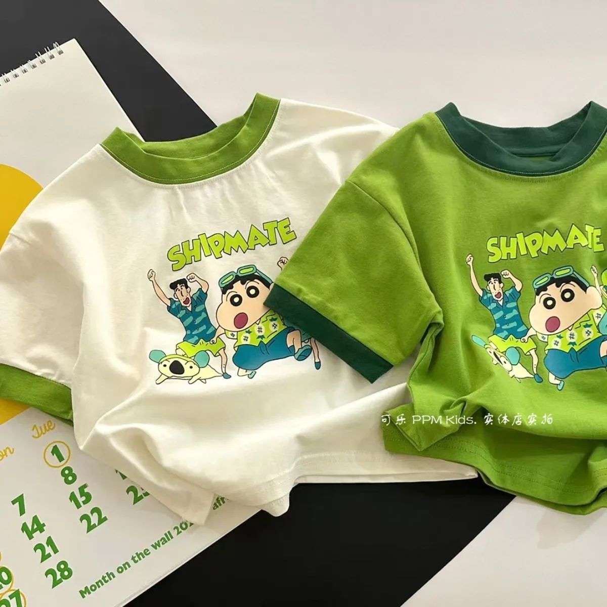 ベビー服  クレヨンしんちゃんキャラプリントTシャツ
