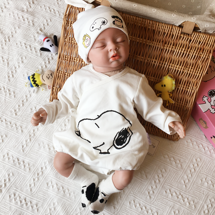 ベビー服  スヌーピーとウッドストックの赤ちゃん肌着セット