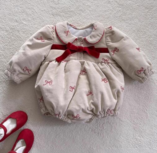 新作ベビー服 リボン柄ロンパース カバーオール ６６から１００センチ