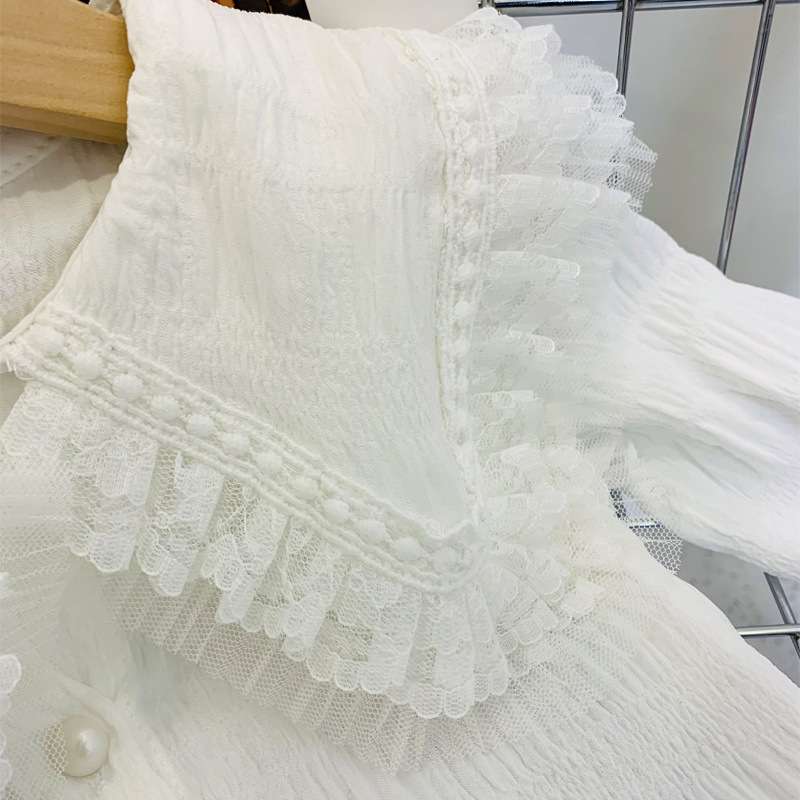 ベビー服  フリルカラー付きベビー長袖ブラウス