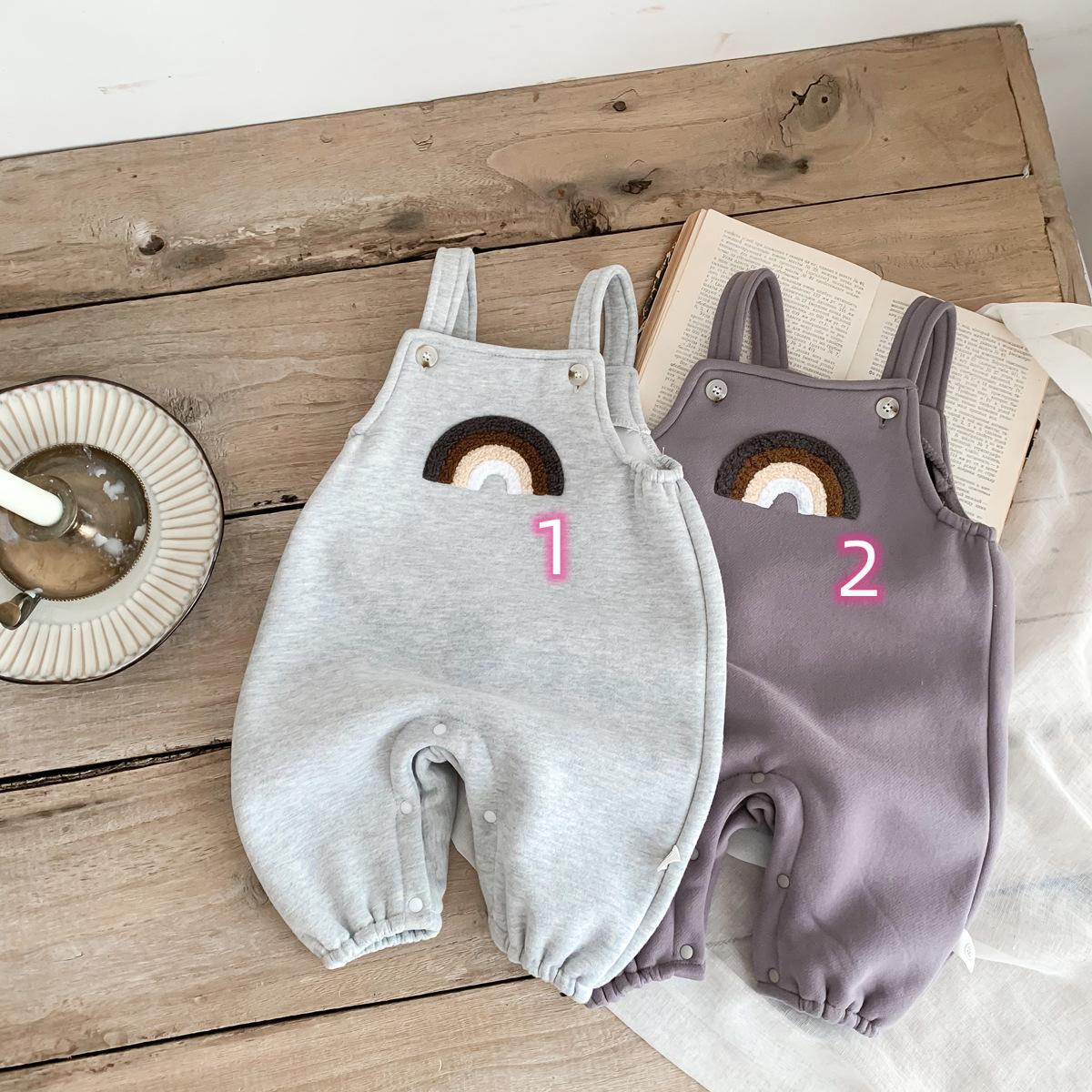 虹柄刺繍ロンパース オーバーオール風 可愛いベビー服