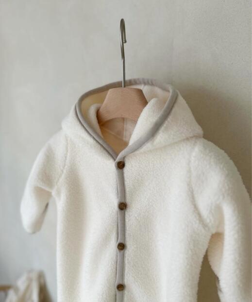 ベビー服 冬用厚手カバーオール新生児ロンパース4色展開
