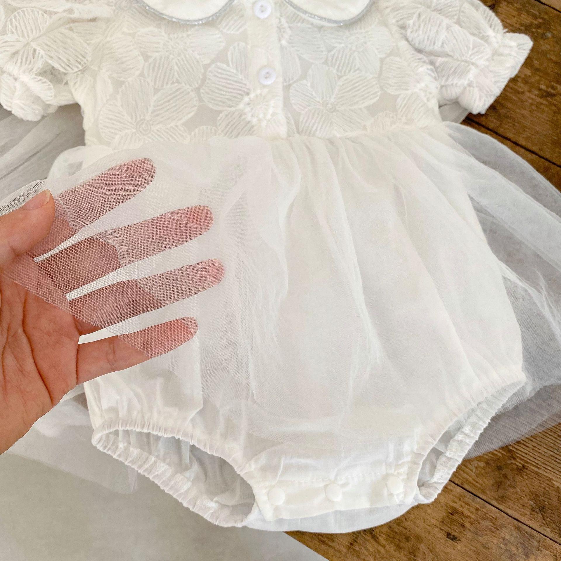 韓国風花柄刺繍チュールロンパース白色可愛いベビー服