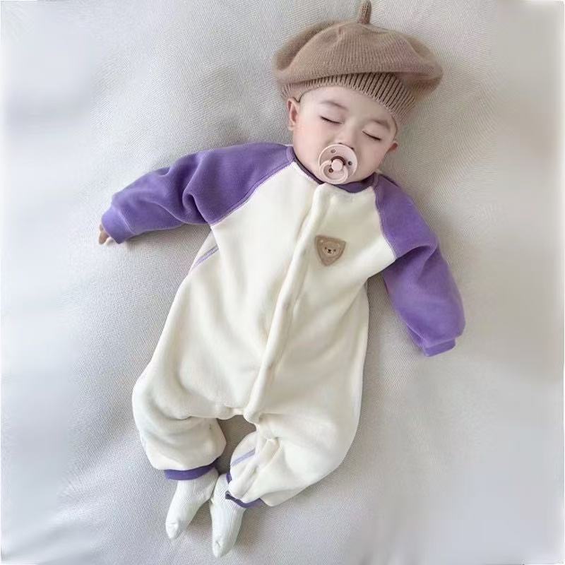 ベビー服 小熊刺繍の配色切替ロンパース