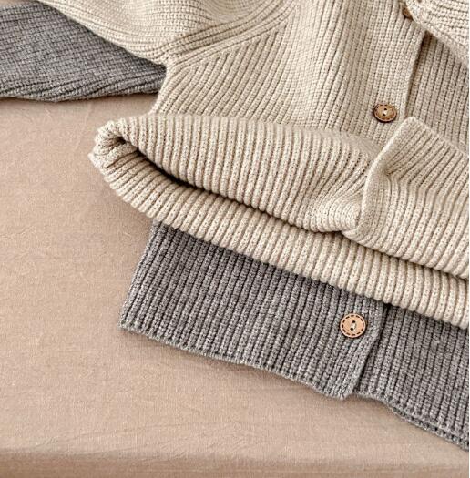 新作ベビー服ニット風くまさん耳付きセットアップ