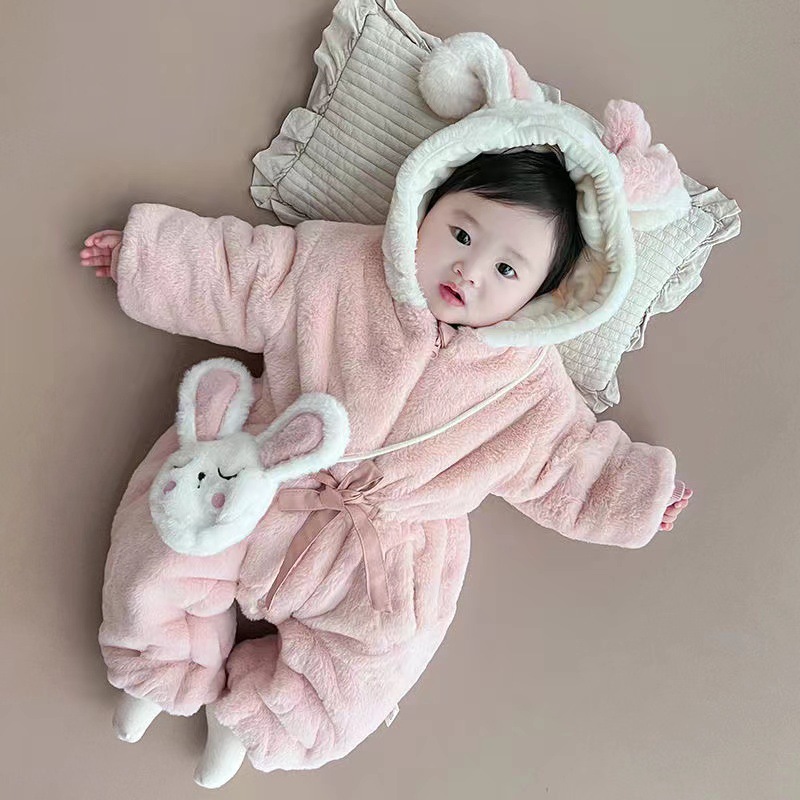 ベビー服 うさぎ耳付きもこもこフード防寒ロンパース