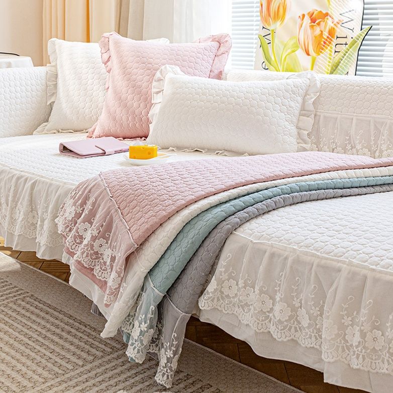 ソファーカバー 優雅な刺繍レース付きキルティング二人掛けソファーカバー