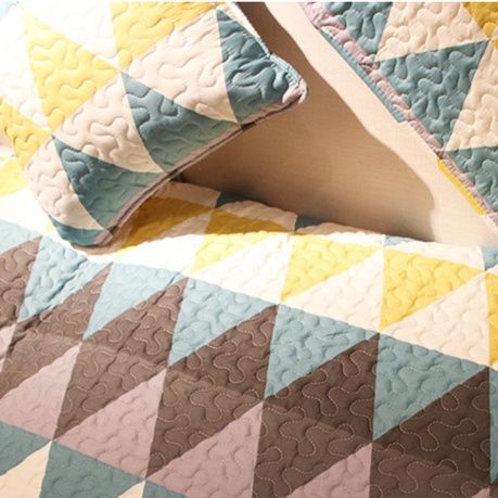 ソファーカバー 幾何学模様キルティング三人掛けソファーカバー