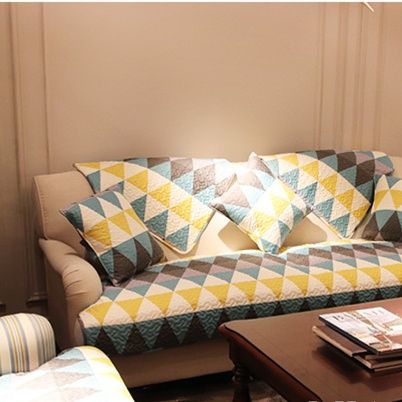 ソファーカバー 幾何学模様キルティング三人掛けソファーカバー