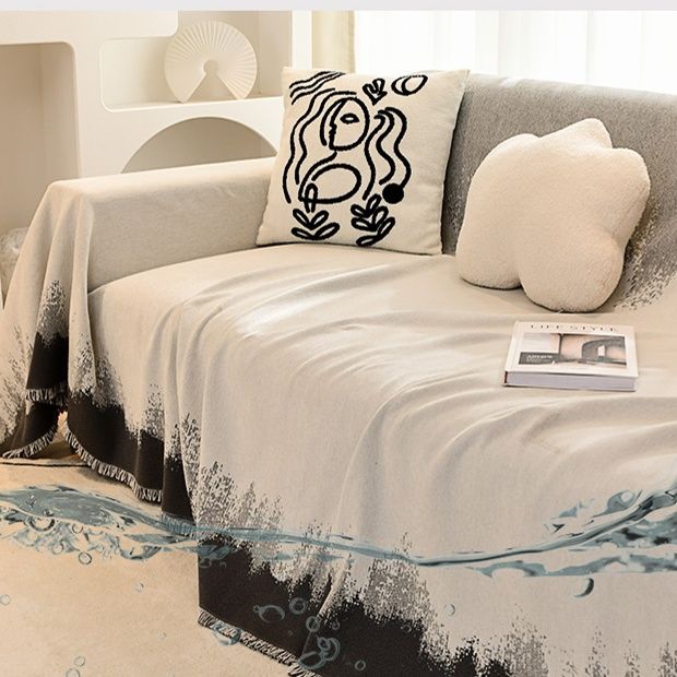 ソファーカバー 森のシルエット柄フリンジ付きソファーカバー