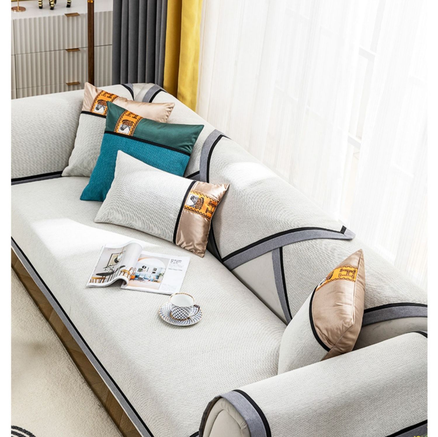 ソファーカバー 高級感溢れるパイピング装飾2人掛けソファーカバー