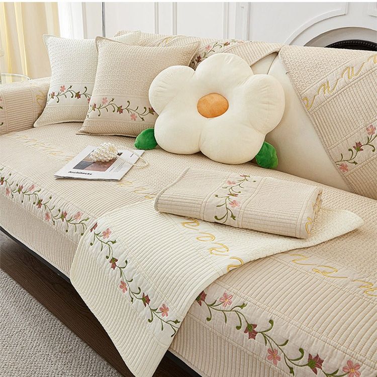 ソファーカバー 花の刺繍が美しい上品な綿製ソファーカバー