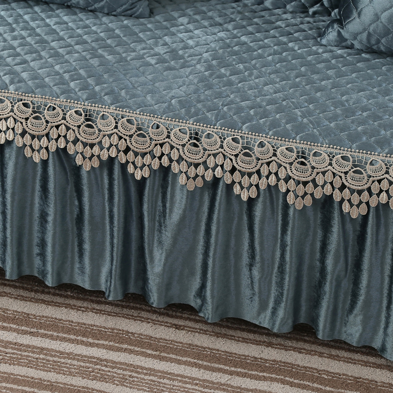 ソファーカバー 高級刺繍レース付きキルティングソファーカバー